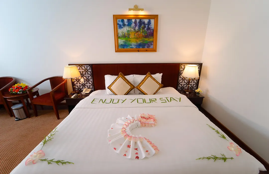 Century Riverside Hotel Hue-1
